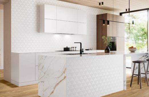 Amb 9548 Blanco Relieve 30x90 6610 Nogal 21x1475 1840 Calacatta Gold Pulido 98x98 web 522x339 - Guiza 9548